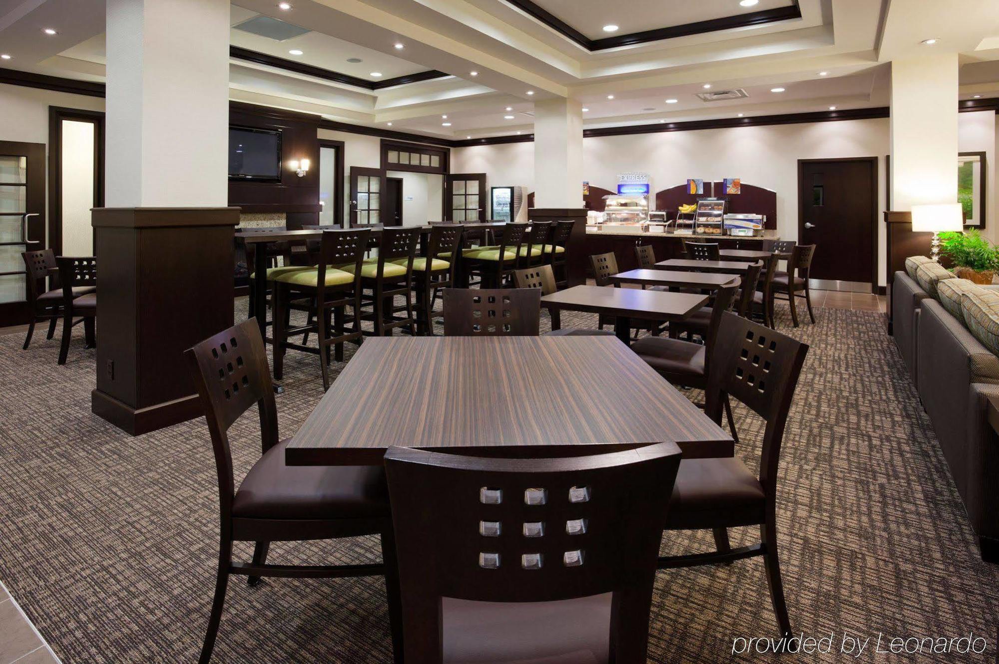 Holiday Inn Express & Suites New Liskeard Exteriér fotografie