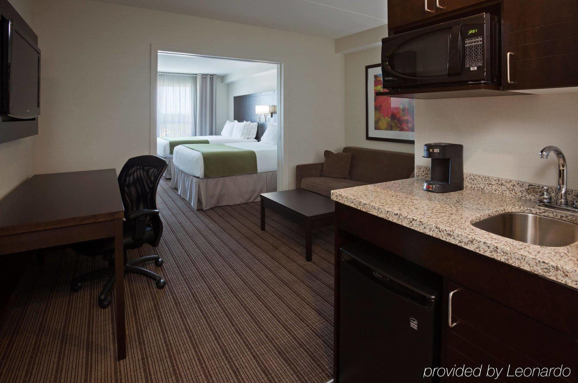 Holiday Inn Express & Suites New Liskeard Exteriér fotografie